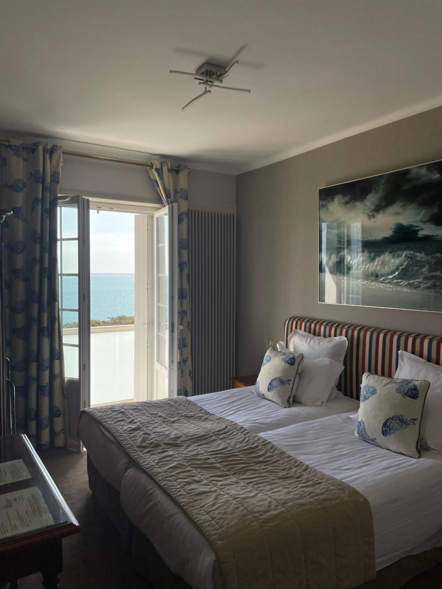 Hotel De La Pointe Du Grouin Cancale Habitación foto